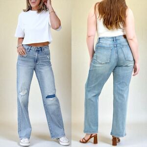 Judy Blue High Rise Medium Wash Distressed Straight Leg Jeans with Knee Patches